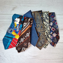 Load image into Gallery viewer, Vintage Retro Ties Bundle x6 Mixed Styles Novelty Paisley Silk Lot St Michael