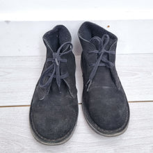 Load image into Gallery viewer, Schuh Suede Desert Boots UK 5 / EU 38 Black Booties Lace Up Lined Chukka Flat