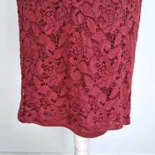 Load image into Gallery viewer, M&S Lace Pencil Skirt Midi UK 16 Burgundy Limited Collection Mulberry Lined Zip