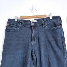 Load image into Gallery viewer, Fat Face Mens Jeans 36W 31L Slim Regular Fit Dark Blue Indigo Wash Stretch