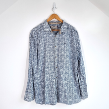 Load image into Gallery viewer, Mantaray Mens Shirt Floral Print XXL Navy Blue White Casual Hawaiian Long Sleeve