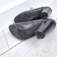 Load image into Gallery viewer, Black Leather Oxford Shoes Lace Up Heeled Brogues Size EU 36 UK 3 Be Original