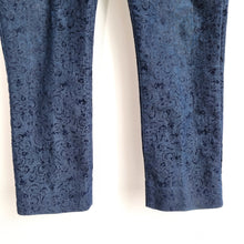 Load image into Gallery viewer, NYDJ Jeans Slim Straight Floral Jacquard Lift Tuck Dark Blue Mid Rise UK 16