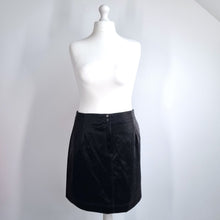 Load image into Gallery viewer, Oliver Bonas Mini Skirt Size 18 NEW Black Faux Snake Leather Pockets Lined Party