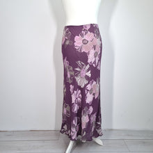 Load image into Gallery viewer, Long Tall Sally Skirt Maxi 16 18 Bias Cut Fit & Flare Purple Floral Print Lined