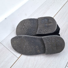 Load image into Gallery viewer, Schuh Suede Desert Boots UK 5 / EU 38 Black Booties Lace Up Lined Chukka Flat