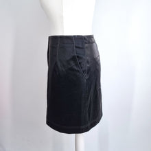 Load image into Gallery viewer, Oliver Bonas Mini Skirt Size 18 NEW Black Faux Snake Leather Pockets Lined Party