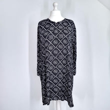 Load image into Gallery viewer, Masai Dress Tunic Pockets XL High Low Midi Black Long Sleeves Print Lagenlook