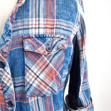 Load image into Gallery viewer, Ci Sono Plaid Shirt Size Large Check Denim Contrast Panels Cotton Fitted Women