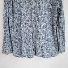 Load image into Gallery viewer, Mantaray Mens Shirt Floral Print XXL Navy Blue White Casual Hawaiian Long Sleeve