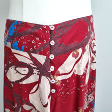 Load image into Gallery viewer, White Stuff Reversible Skirt A Line Floral Birds Red Blue 100% Cotton Knee 14