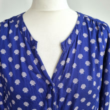 Load image into Gallery viewer, Mudd & Water Shell Print Blouse UK 10 Blue Button Front Long Sleeve Top Tencel