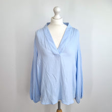Load image into Gallery viewer, The White Company Smock Top Size 14 Muslin Light Blue Blouse 100% Organic Cotton