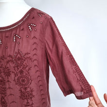 Load image into Gallery viewer, Monsoon Blouse Burgundy Broderie Anglaise Embroidered Top Boho Casual Cotton 14