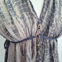 Load image into Gallery viewer, AllSaints Top 100% Silk Floaty Grey Blouse Porisian Kaftan Animal Print Tunic 10
