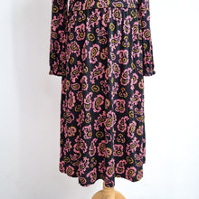 Load image into Gallery viewer, Boden Midi Dress Jersey Paisley Print Black Pink Long Sleeves Stretch 14 Petite