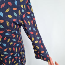 Load image into Gallery viewer, Seasalt Cornwall Tunic Top 16 Leaf Print Navy Smock Blouse Organic Cotton Jersey