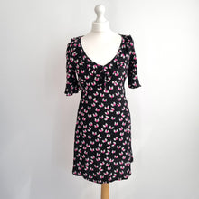 Load image into Gallery viewer, Kate Moss Topshop Tea Dress Skater Mini Winged Hearts Black Y2K Ditsy Viscose 10