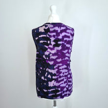 Load image into Gallery viewer, Kenneth Cole 100% Silk Top Small Tie-Dye Print Ruffles Sleeveless Zip Up Purple