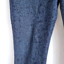 Load image into Gallery viewer, NYDJ Jeans Slim Straight Floral Jacquard Lift Tuck Dark Blue Mid Rise UK 16