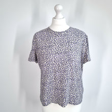 Load image into Gallery viewer, Whistles T-shirt Leopard Print Lilac Medium 100% Cotton Top Animal Short Sleeve