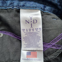 Load image into Gallery viewer, NYDJ Jeans Slim Straight Floral Jacquard Lift Tuck Dark Blue Mid Rise UK 16