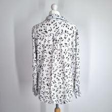 Load image into Gallery viewer, Musical Notes Print Shirt XXL White 100% Cotton Button Up E&D Novelty Blouse