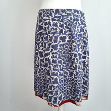 Load image into Gallery viewer, White Stuff Reversible Skirt A Line Floral Birds Red Blue 100% Cotton Knee 14