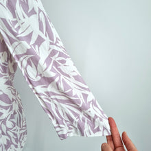 Load image into Gallery viewer, Boden Embellished Beaded Blouse UK 8 Lilac Purple Floral Viscose Top Work Lined