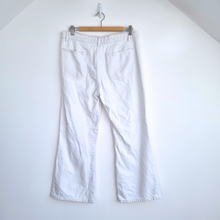 Load image into Gallery viewer, Zara Jeans Off-White UK 14 Kick Flare High Rise Ankle Denim Summer Trousers EU42