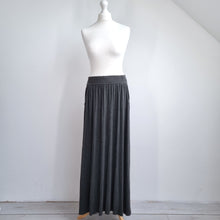 Load image into Gallery viewer, The White Company Skirt Maxi Large Jersey Pockets Dark Grey Stretch Casual ALine