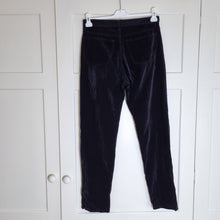 Load image into Gallery viewer, River Island Velvet Trousers Jeans Black Tapered High Waist Pockets Pants Retro 32'' Regular
