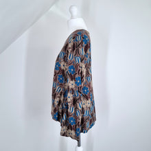 Load image into Gallery viewer, Gudrun Sjoden Top T-shirt Long Sleeves Floral Print Brown Scoop Waterfall Small