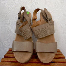 Load image into Gallery viewer, Clarks Real Leather Brown Tan Sandals Wedge Platforms Crocodile Straps Shoes UK 7.5