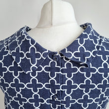 Load image into Gallery viewer, Boden 100% Linen Sleeveless Blouse Top 10 Navy Blue Floral Retro Print Button
