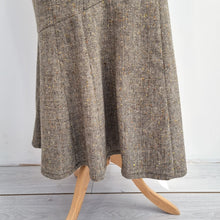 Load image into Gallery viewer, Paul Costelloe Tweed Skirt Midi Fit &amp; Flare Linen Brown Lined Work Trumpet 12
