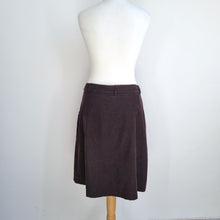 Load image into Gallery viewer, Nomads Corduroy Skirt Brown A Line Knee Length Pockets Lined Buttons Cotton 10
