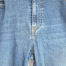 Load image into Gallery viewer, Hush Jeans Slim Fit Mid Blue Wash High Rise Stretch Ankle Length Denim Size 18
