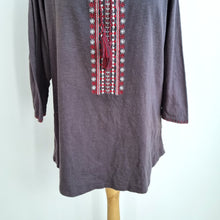 Load image into Gallery viewer, Fat Face Peasant Top Blouse Embroidered 14 Tassels Grey Cotton Boho 3/4 Sleeves
