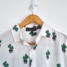 Load image into Gallery viewer, Ahimsa Bali Shirt Cactus Print Men&#39;s White Short Sleeves Casual Festival Large

