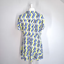 Load image into Gallery viewer, M&amp;S Mini Tunic Dress Size 20 Petite Button Down Smock Zigzag Print Viscose
