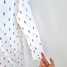 Load image into Gallery viewer, Chocoolate Shirt Royal Guard Print English Tunic Pockets Top 100% Cotton Small
