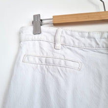 Load image into Gallery viewer, Zara Jeans Off-White UK 14 Kick Flare High Rise Ankle Denim Summer Trousers EU42
