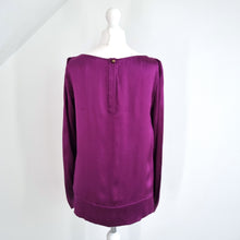 Load image into Gallery viewer, DVF 100% Silk Blouse Purple Diane Von Furstenberg Top Long Sleeves Elliman 6 8
