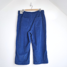 Load image into Gallery viewer, Oliver Bonas Corduroy Trousers 18 20 NEW Wide Leg Cropped Pockets Blue RRP £65
