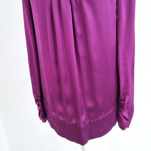 Load image into Gallery viewer, DVF 100% Silk Blouse Purple Diane Von Furstenberg Top Long Sleeves Elliman 6 8
