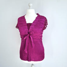 Load image into Gallery viewer, East Crinkle Blouse Top Fuchsia Pink Bow Short Sleeves Pleated Party Lace 16
