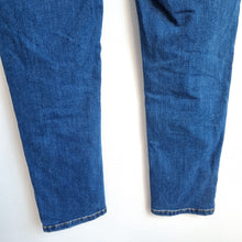 Load image into Gallery viewer, Hush Jeans Slim Fit Mid Blue Wash High Rise Stretch Ankle Length Denim Size 18
