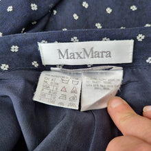 Load image into Gallery viewer, Max Mara Skirt Pleated 100% Silk Navy Blue A Line Floral Print Lined Work 10 12
