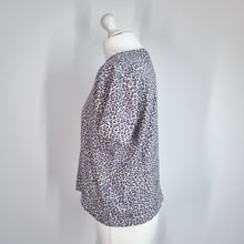 Load image into Gallery viewer, Whistles T-shirt Leopard Print Lilac Medium 100% Cotton Top Animal Short Sleeve
